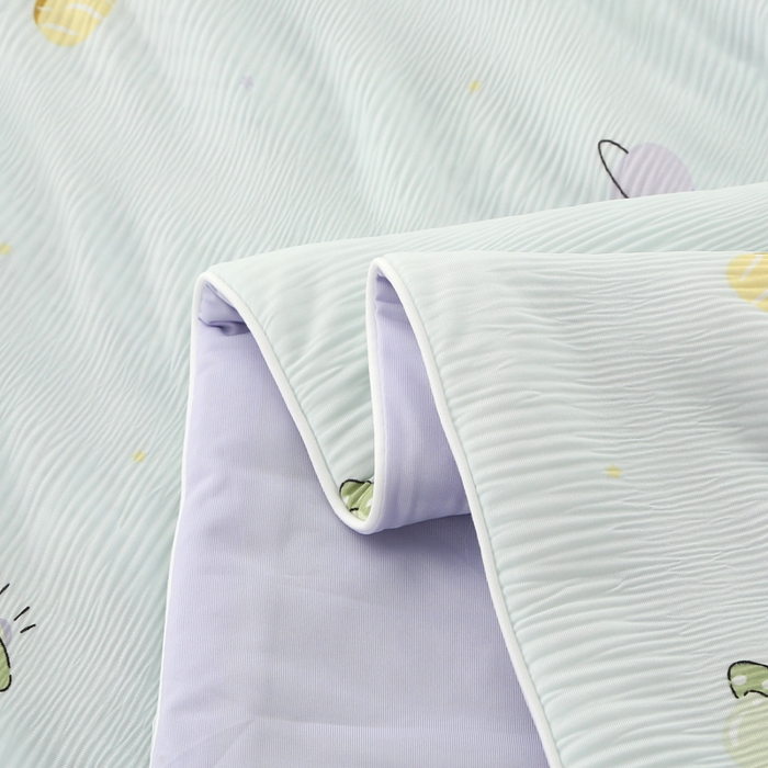 91家纺网 家纺一手货源 找家纺 亚龙工厂店 2026春夏新款网销跨境直播爆款法式小香风皱皱纱冷感被夏被 星球紫