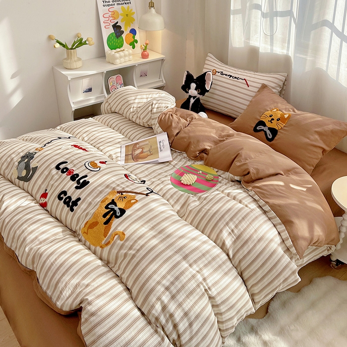 91家纺网 家纺一手货源 找家纺 （总）炫拼家纺 2026新款全棉A类双层纱卡通毛巾绣四件套-泡芙系列