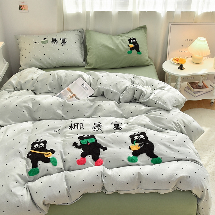 91家纺网 家纺一手货源 找家纺 炫拼家纺 2026新款全棉A类双层纱卡通毛巾绣四件套-泡芙系列 泡芙-椰暴富