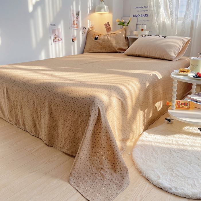 91家纺网 家纺一手货源 找家纺 炫拼家纺 2026新款全棉A类双层纱卡通毛巾绣四件套-泡芙系列 泡芙-哈尼熊