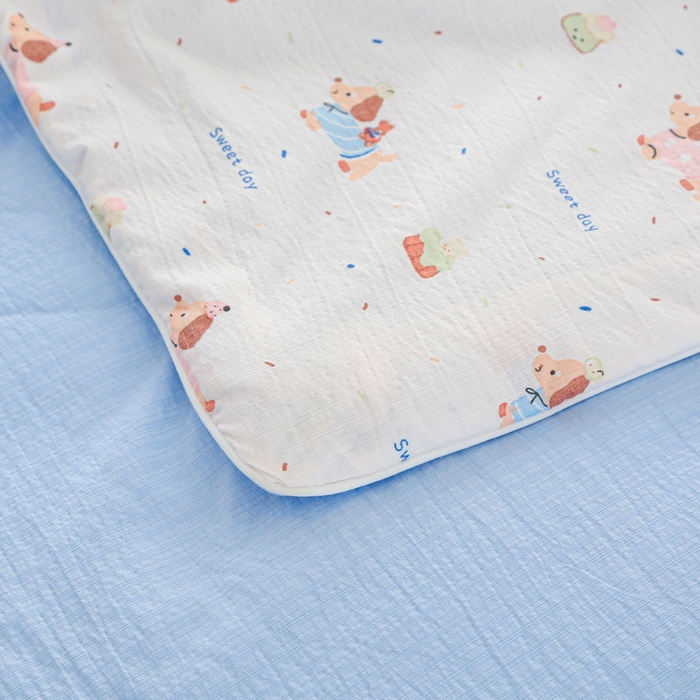 91家纺网 家纺一手货源 找家纺 亚龙工厂店 2026春夏新款爆款法式小香风皱皱纱木棉大豆被夏被 狗狗派对