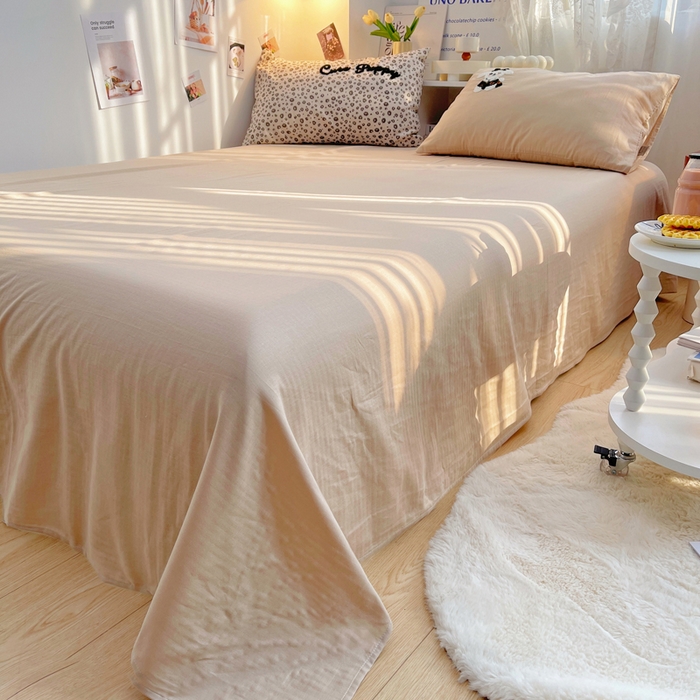 91家纺网 家纺一手货源 找家纺 炫拼家纺 2026新款全棉A类双层纱卡通毛巾绣四件套-泡芙系列 泡芙-奶油狗