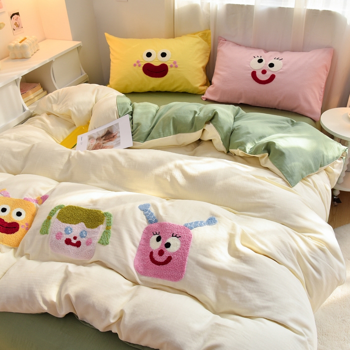 91家纺网 家纺一手货源 找家纺 炫拼家纺 2026新款全棉A类双层纱卡通毛巾绣四件套-泡芙系列 泡芙-女孩派对