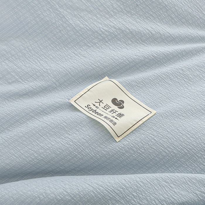 91家纺网 家纺一手货源 找家纺 亚龙工厂店 2026春夏新款爆款法式小香风皱皱纱木棉大豆被夏被 灰色