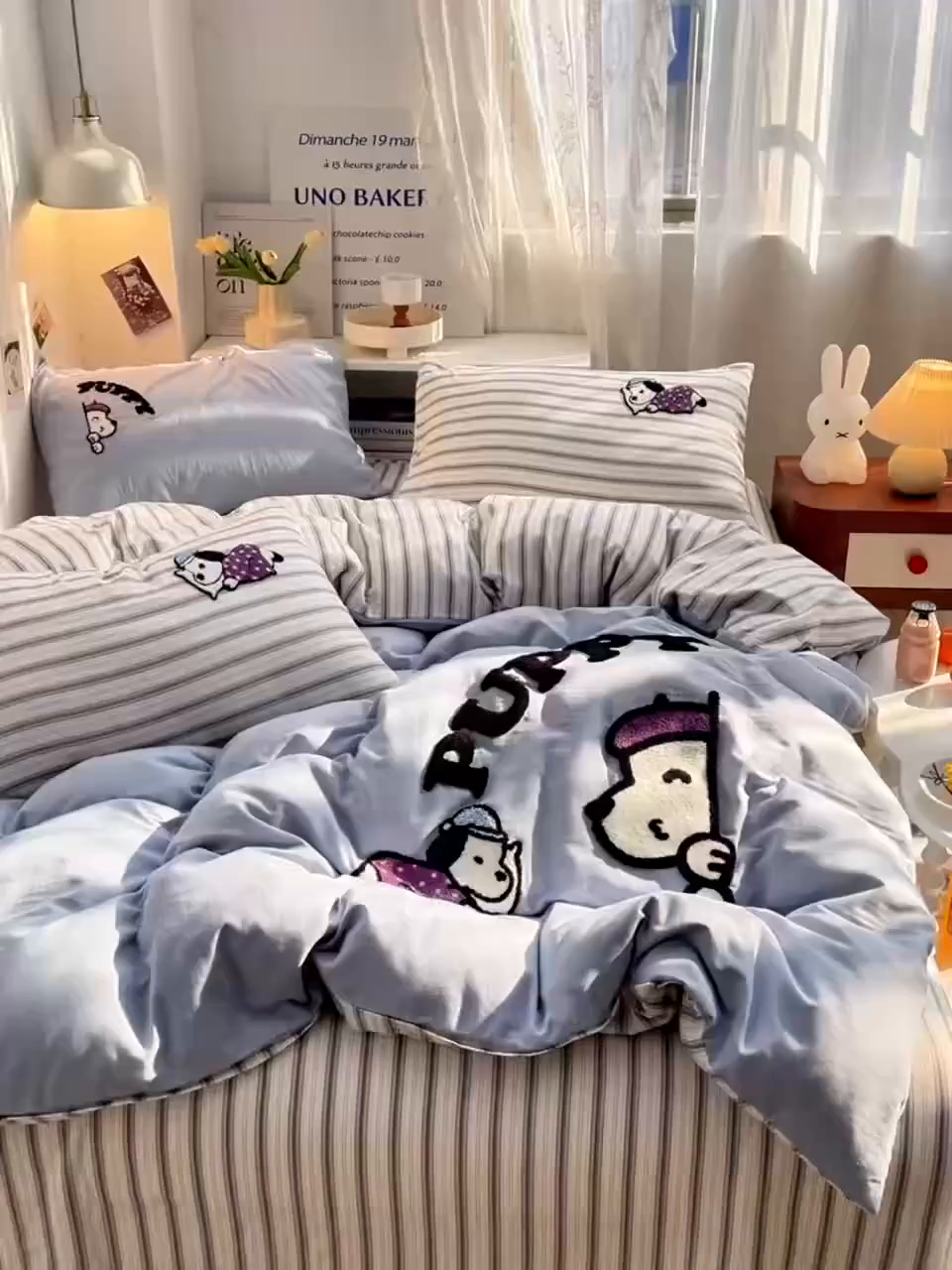 91家纺网 家纺一手货源 找家纺 炫拼家纺 2026新款全棉A类双层纱卡通毛巾绣四件套-泡芙系列 泡芙-晚安狗