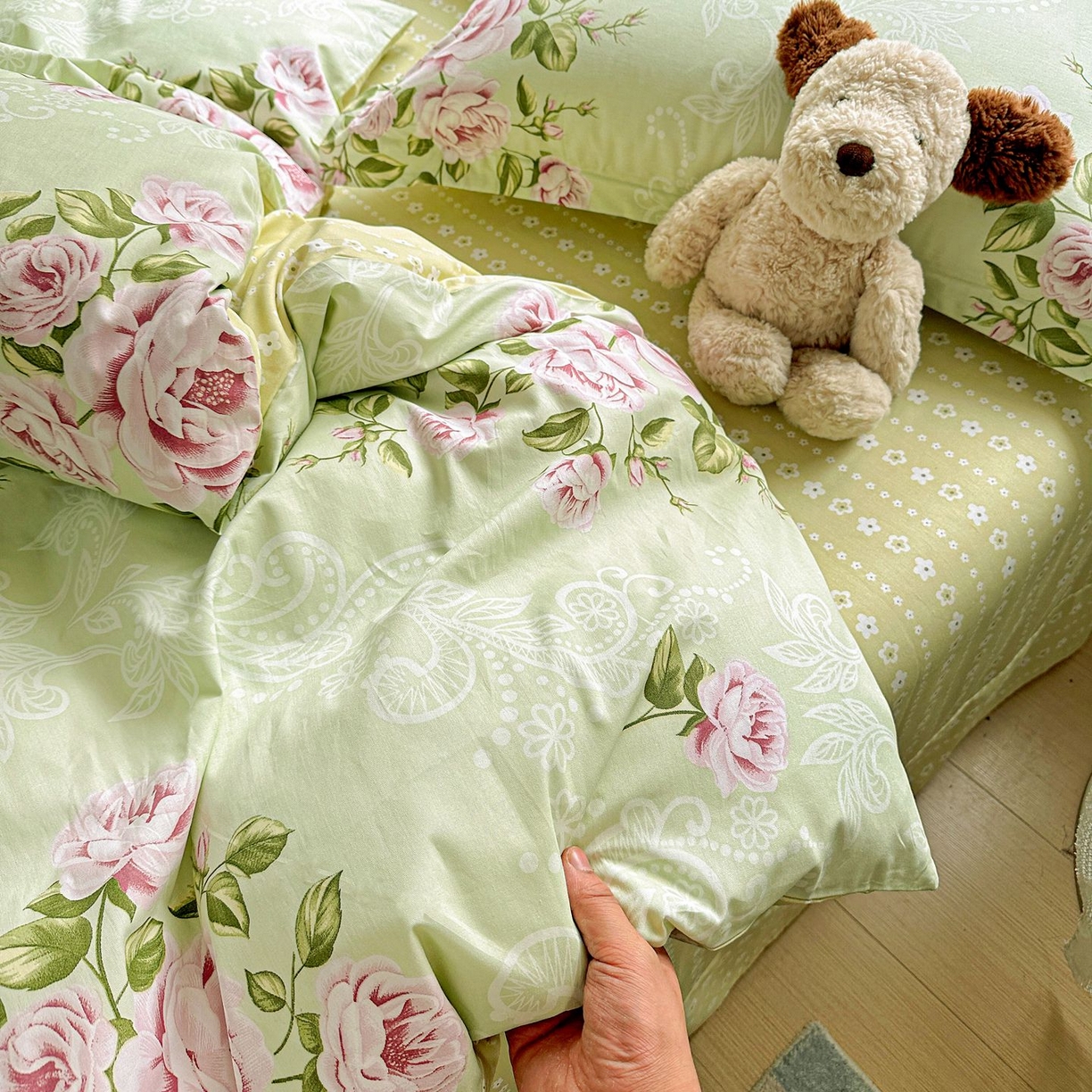 91家纺网 家纺一手货源 找家纺 恩泽家纺 2026新款13372ins全棉印花四件套单品系列-四件套 彼岸花开