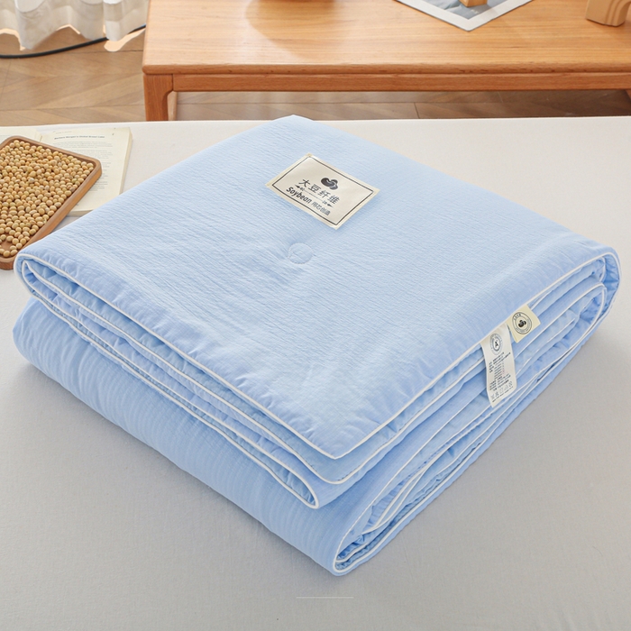 91家纺网 家纺一手货源 找家纺 亚龙工厂店 2026春夏新款爆款法式小香风皱皱纱木棉大豆被夏被 天蓝色