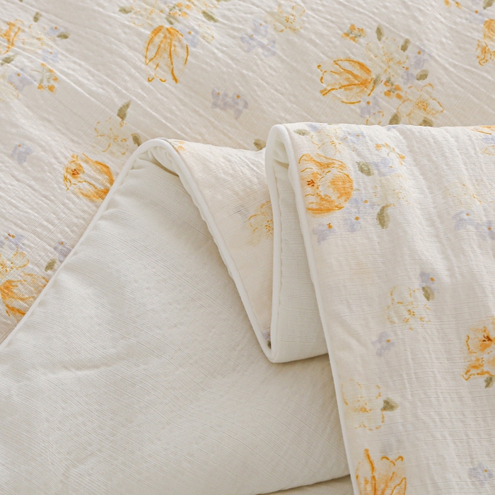 91家纺网 家纺一手货源 找家纺 亚龙工厂店 2026春夏新款爆款法式小香风皱皱纱木棉大豆被夏被 夏天