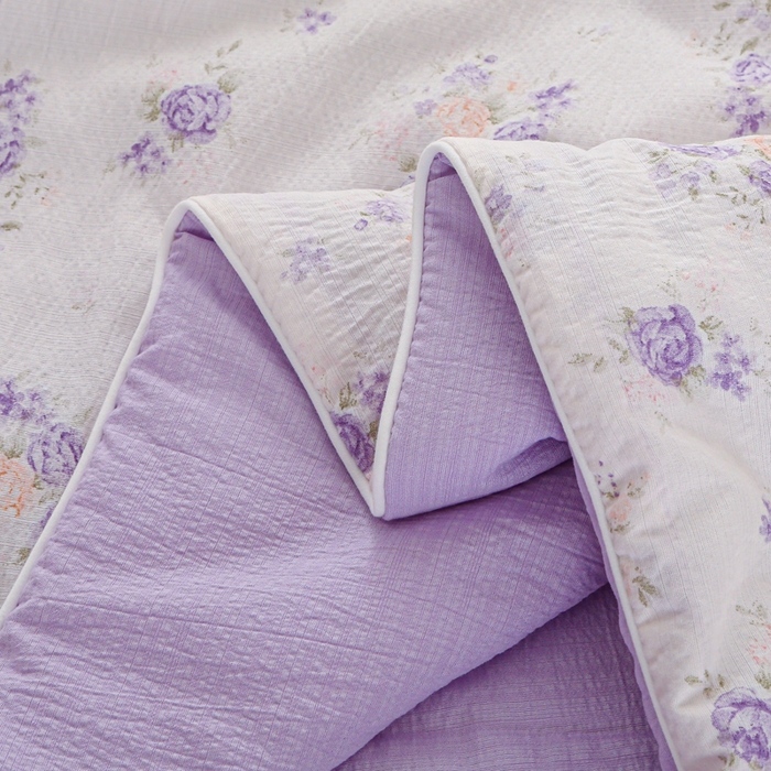 91家纺网 家纺一手货源 找家纺 亚龙工厂店 2026春夏新款爆款法式小香风皱皱纱木棉大豆被夏被 紫萱