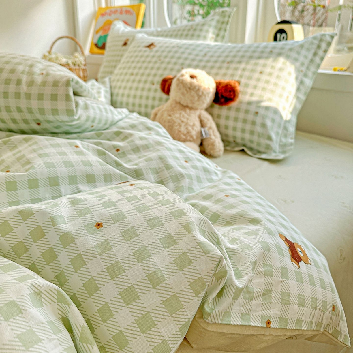 91家纺网 家纺一手货源 找家纺 恩泽家纺 2026新款13372ins全棉印花四件套单品系列-四件套 酷仔熊