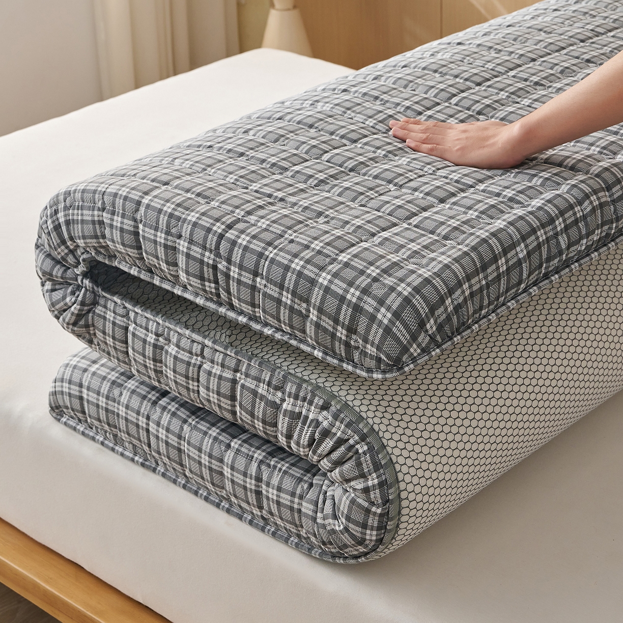 91家纺网 家纺一手货源 找家纺 （总）月茶家纺 2026新款单边格调新疆棉床垫