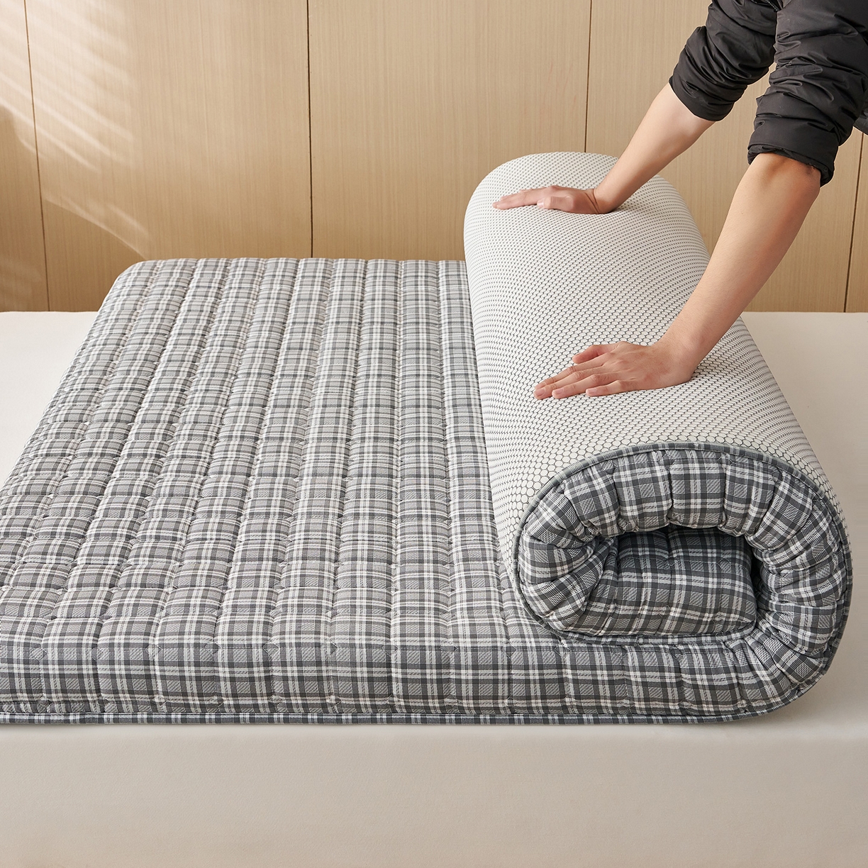 月茶家纺 2026新款单边格调新疆棉床垫 格调黑