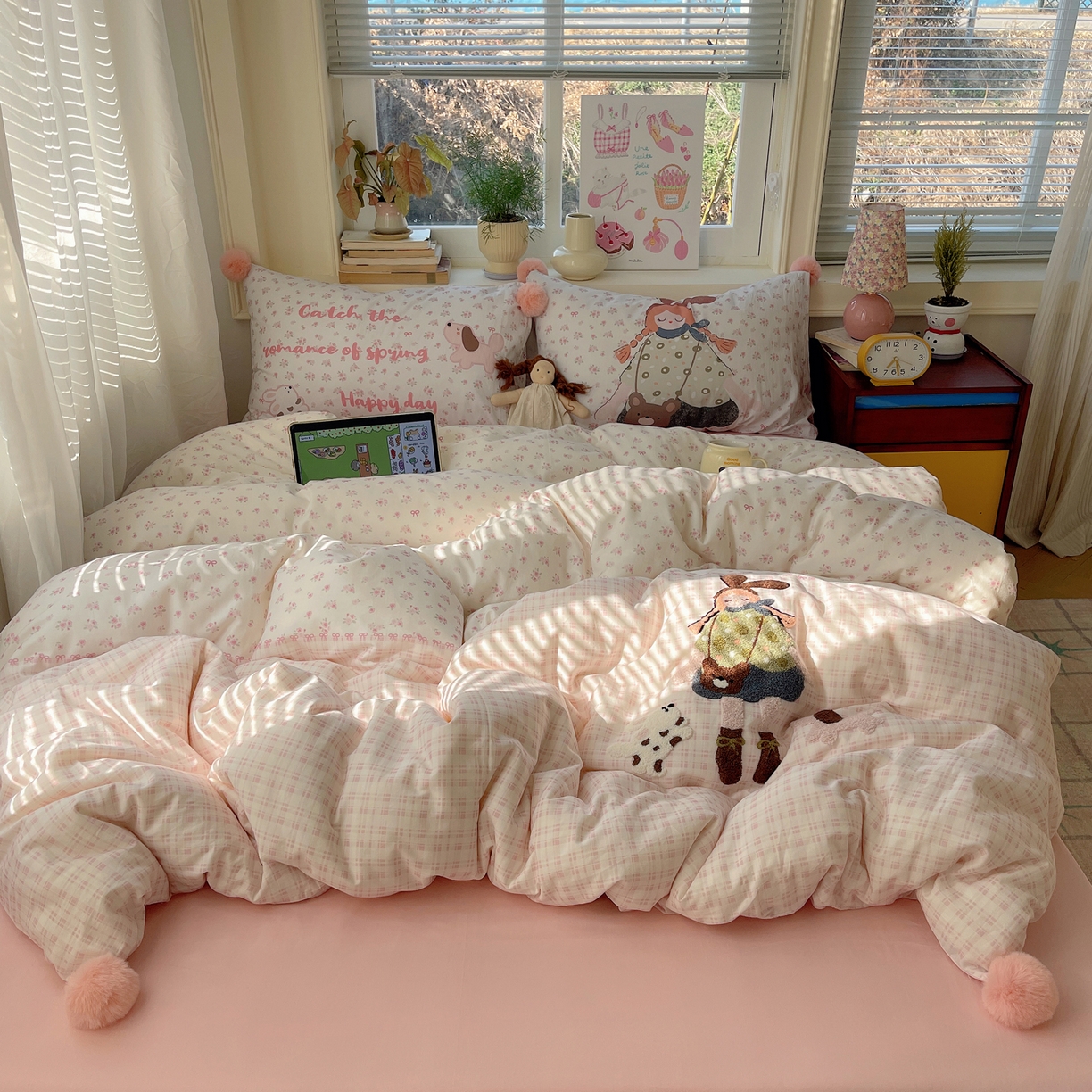 91家纺网 家纺一手货源 找家纺 （总）丽涵家纺 2026新款全棉数码印花毛巾绣四件套-少女派