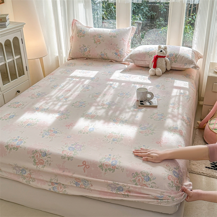 91家纺网 家纺一手货源 找家纺 帛织澜家纺 2026新款A类新疆全棉纯棉12868单品印花床笠系列（预留缩水，提供质检报告） 静听花语