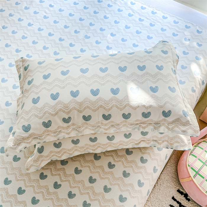 91家纺网 家纺一手货源 找家纺 帛织澜家纺 2026新款A类新疆全棉纯棉12868单品印花枕套系列（预留缩水，提供质检报告） 心动旋律