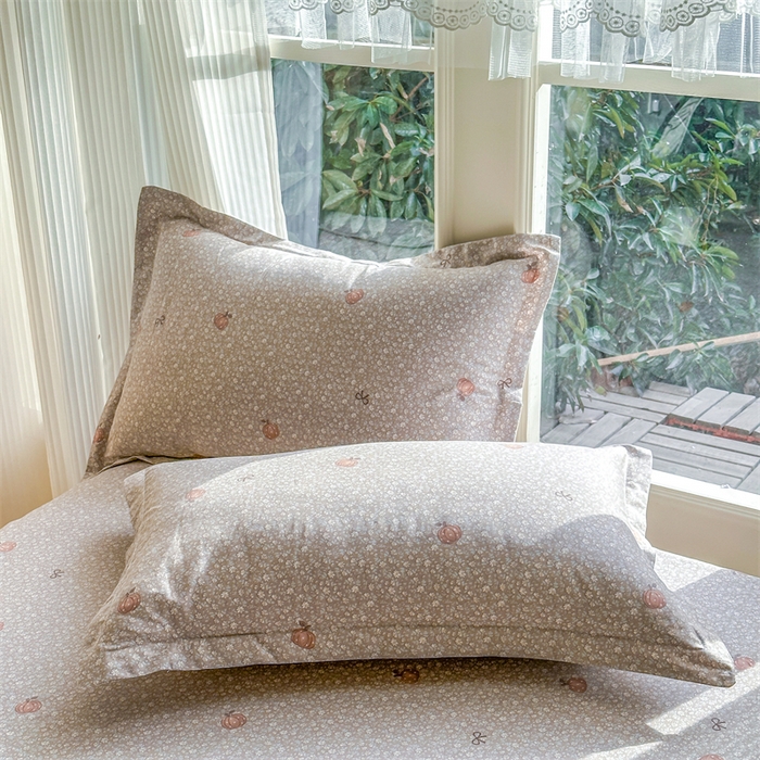 91家纺网 家纺一手货源 找家纺 帛织澜家纺 2026新款A类新疆全棉纯棉12868单品印花枕套系列（预留缩水，提供质检报告） 碎花拾影