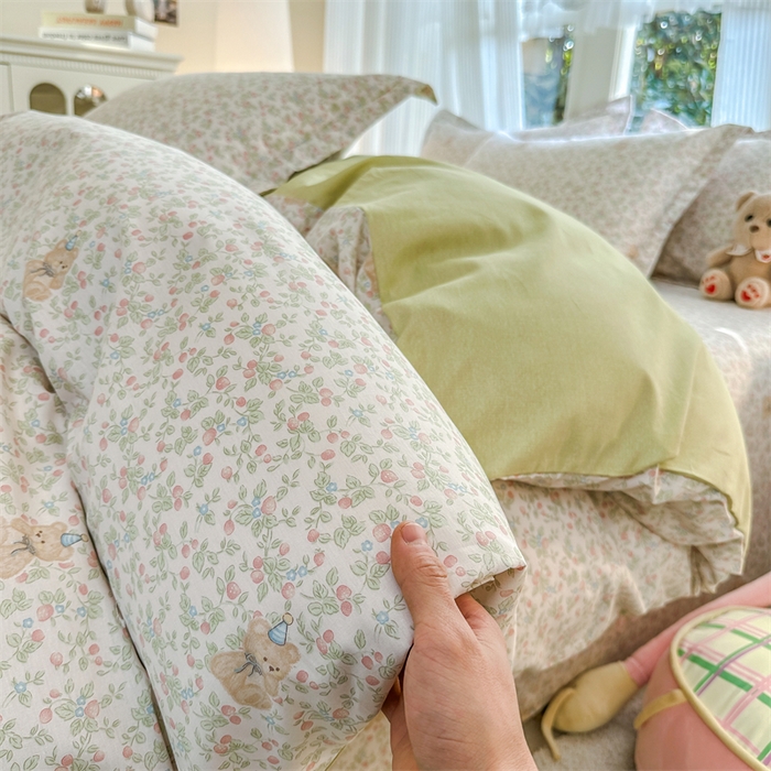 91家纺网 家纺一手货源 找家纺 帛织澜家纺 2026新款A类新疆全棉纯棉12868单品印花四件套（预留缩水，提供质检报告） 花花熊宝