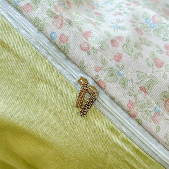 91家纺网 家纺一手货源 找家纺 帛织澜家纺 2026新款A类新疆全棉纯棉12868单品印花四件套（预留缩水，提供质检报告） 花花熊宝