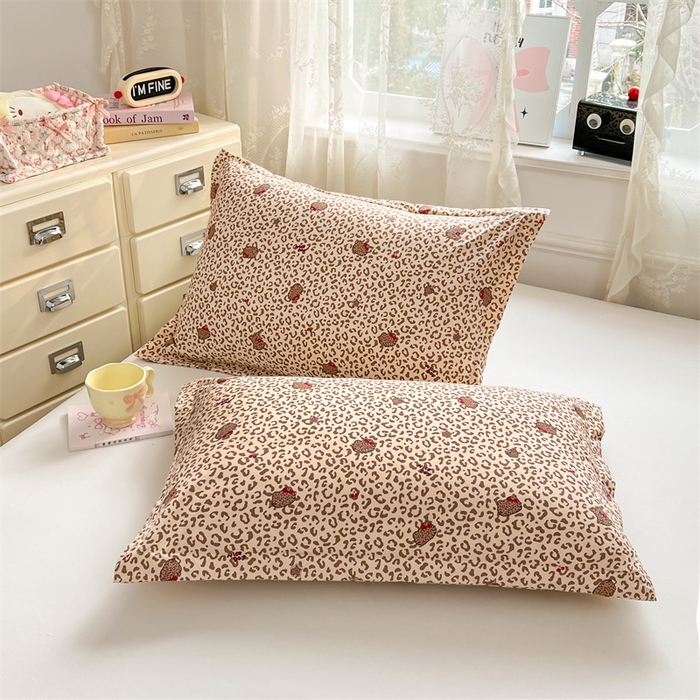 91家纺网 家纺一手货源 找家纺 圣比熊 2026新款A类云朵棉单层枕套宿舍单人单只一只装枕芯内胆套-单层压线 豹纹猫猫（单层压线）