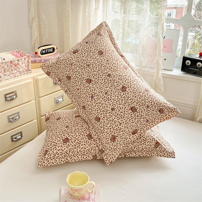 91家纺网 家纺一手货源 找家纺 圣比熊 2026新款A类云朵棉单层枕套宿舍单人单只一只装枕芯内胆套-单层压线 豹纹猫猫（单层压线）