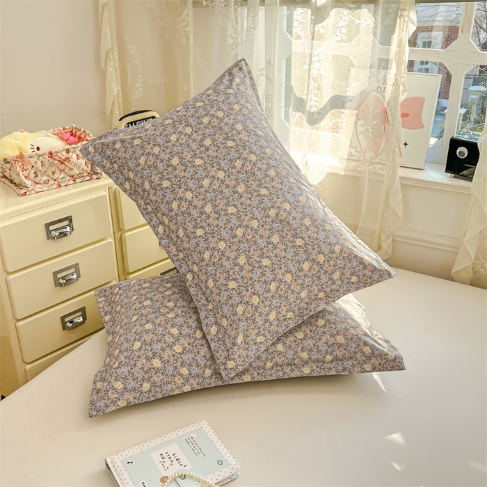 91家纺网 家纺一手货源 找家纺 圣比熊 2026新款A类云朵棉单层枕套宿舍单人单只一只装枕芯内胆套-单层压线 海棠花开（单层压线）