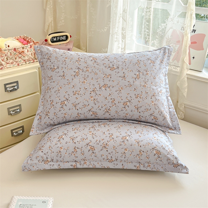 91家纺网 家纺一手货源 找家纺 圣比熊 2026新款A类云朵棉单层枕套宿舍单人单只一只装枕芯内胆套-单层压线 兰亭序-蓝（单层压线）