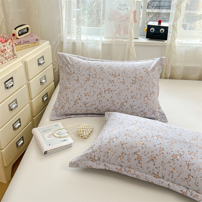 91家纺网 家纺一手货源 找家纺 圣比熊 2026新款A类云朵棉单层枕套宿舍单人单只一只装枕芯内胆套-单层压线 兰亭序-蓝（单层压线）