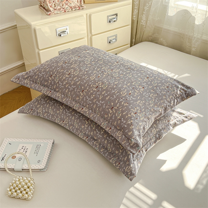 91家纺网 家纺一手货源 找家纺 圣比熊 2026新款A类云朵棉单层枕套宿舍单人单只一只装枕芯内胆套-单层压线 秘密花园（单层压线）