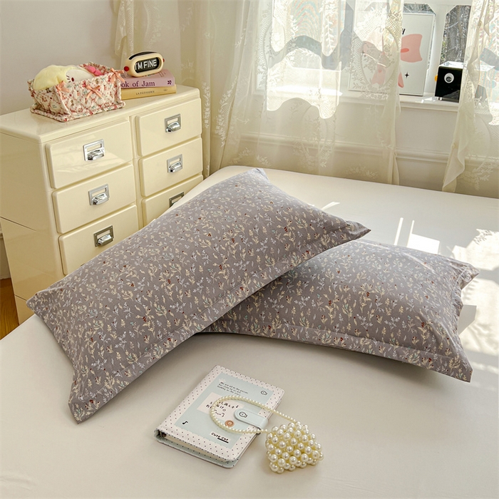 91家纺网 家纺一手货源 找家纺 圣比熊 2026新款A类云朵棉单层枕套宿舍单人单只一只装枕芯内胆套-单层压线 秘密花园（单层压线）