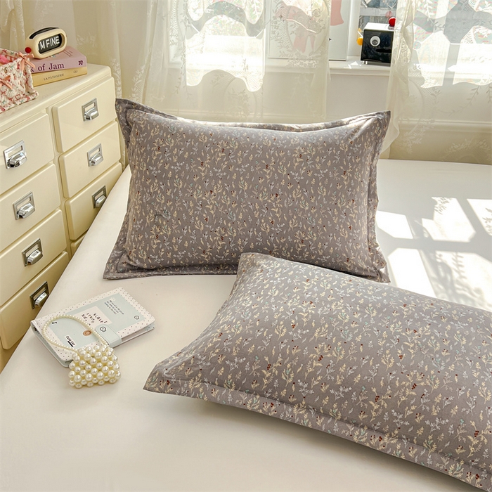 91家纺网 家纺一手货源 找家纺 圣比熊 2026新款A类云朵棉单层枕套宿舍单人单只一只装枕芯内胆套-单层压线 秘密花园（单层压线）