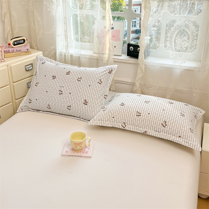 91家纺网 家纺一手货源 找家纺 圣比熊 2026新款A类云朵棉单层枕套宿舍单人单只一只装枕芯内胆套-单层压线 玩趣木马（单层压线）