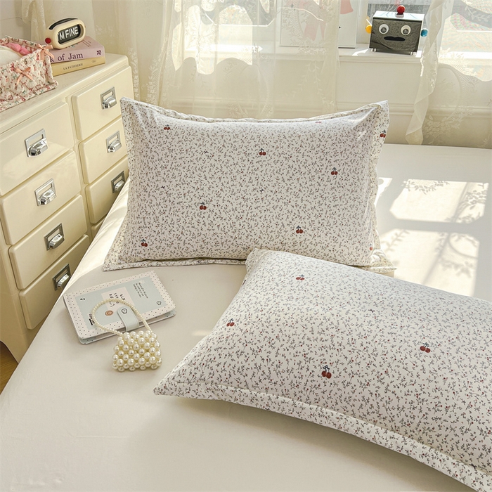 91家纺网 家纺一手货源 找家纺 圣比熊 2026新款A类云朵棉单层枕套宿舍单人单只一只装枕芯内胆套-单层压线 樱桃花语（单层压线）