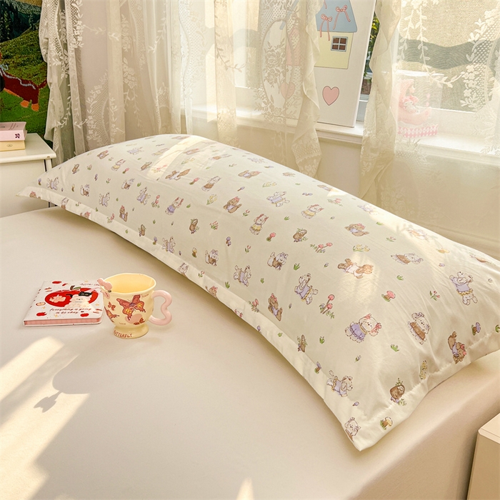 91家纺网 家纺一手货源 找家纺 圣比熊 2026新款A类云朵棉单层枕套1.8米情侣双人加长枕芯内胆套-单层压线 欢喜汪汪（单层压线）