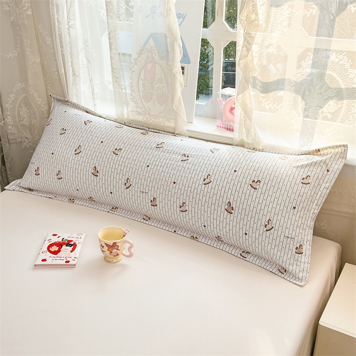 91家纺网 家纺一手货源 找家纺 圣比熊 2026新款A类云朵棉单层枕套1.8米情侣双人加长枕芯内胆套-单层压线 玩趣木马（单层压线）