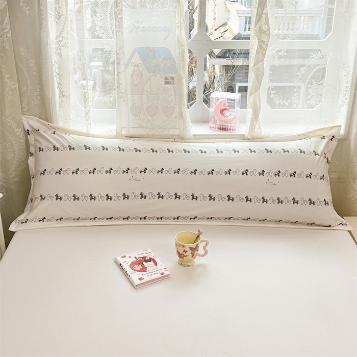 91家纺网 家纺一手货源 找家纺 圣比熊 2026新款A类云朵棉单层枕套1.8米情侣双人加长枕芯内胆套-单层压线 小木马（单层压线）