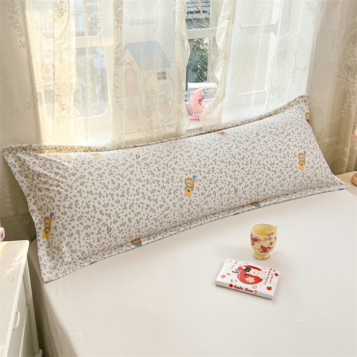 91家纺网 家纺一手货源 找家纺 圣比熊 2026新款A类云朵棉单层枕套1.8米情侣双人加长枕芯内胆套-单层压线 阳光狮（单层压线）