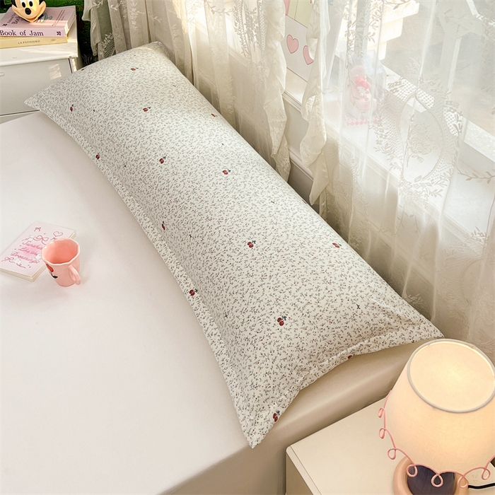 91家纺网 家纺一手货源 找家纺 圣比熊 2026新款A类云朵棉单层枕套1.8米情侣双人加长枕芯内胆套-单层压线 樱桃花语（单层压线）