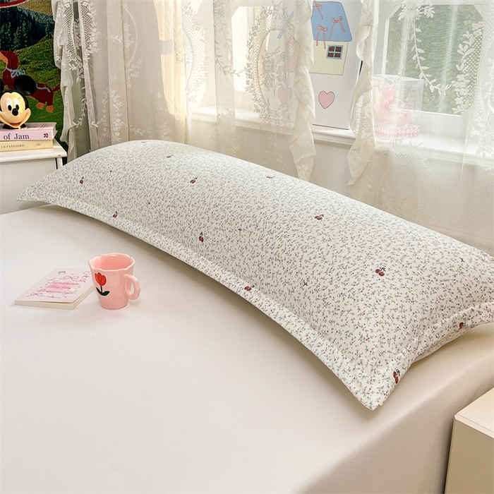 91家纺网 家纺一手货源 找家纺 圣比熊 2026新款A类云朵棉单层枕套1.8米情侣双人加长枕芯内胆套-单层压线 樱桃花语（单层压线）