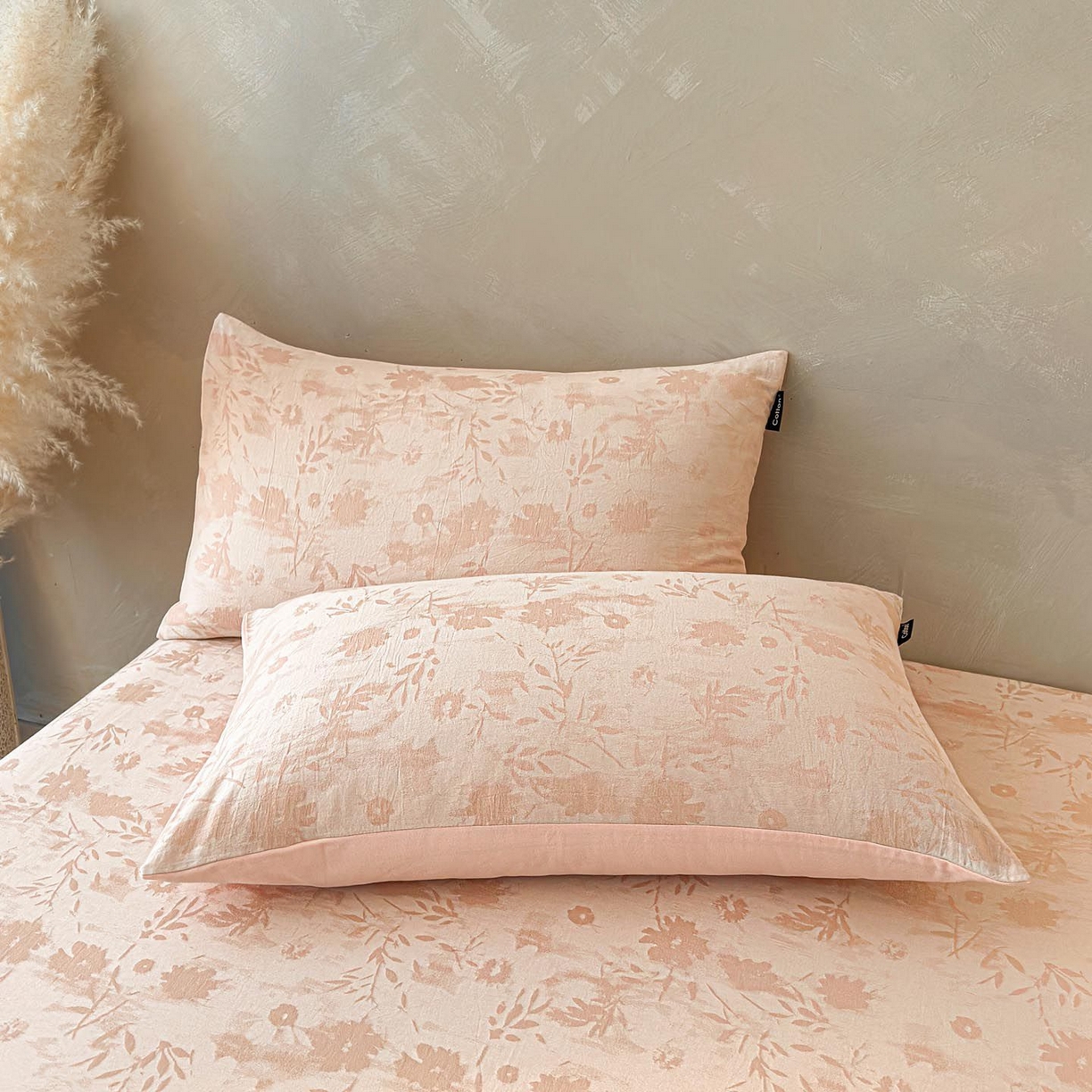 91家纺网 家纺一手货源 找家纺 涵宸家纺 2026新款全棉提花色坊系列单床单 床单-墨棉-粉