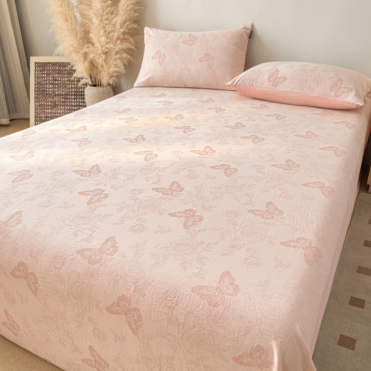 91家纺网 家纺一手货源 找家纺 涵宸家纺 2026新款全棉提花色坊系列单床单 床单-玫瑰花蝶-粉