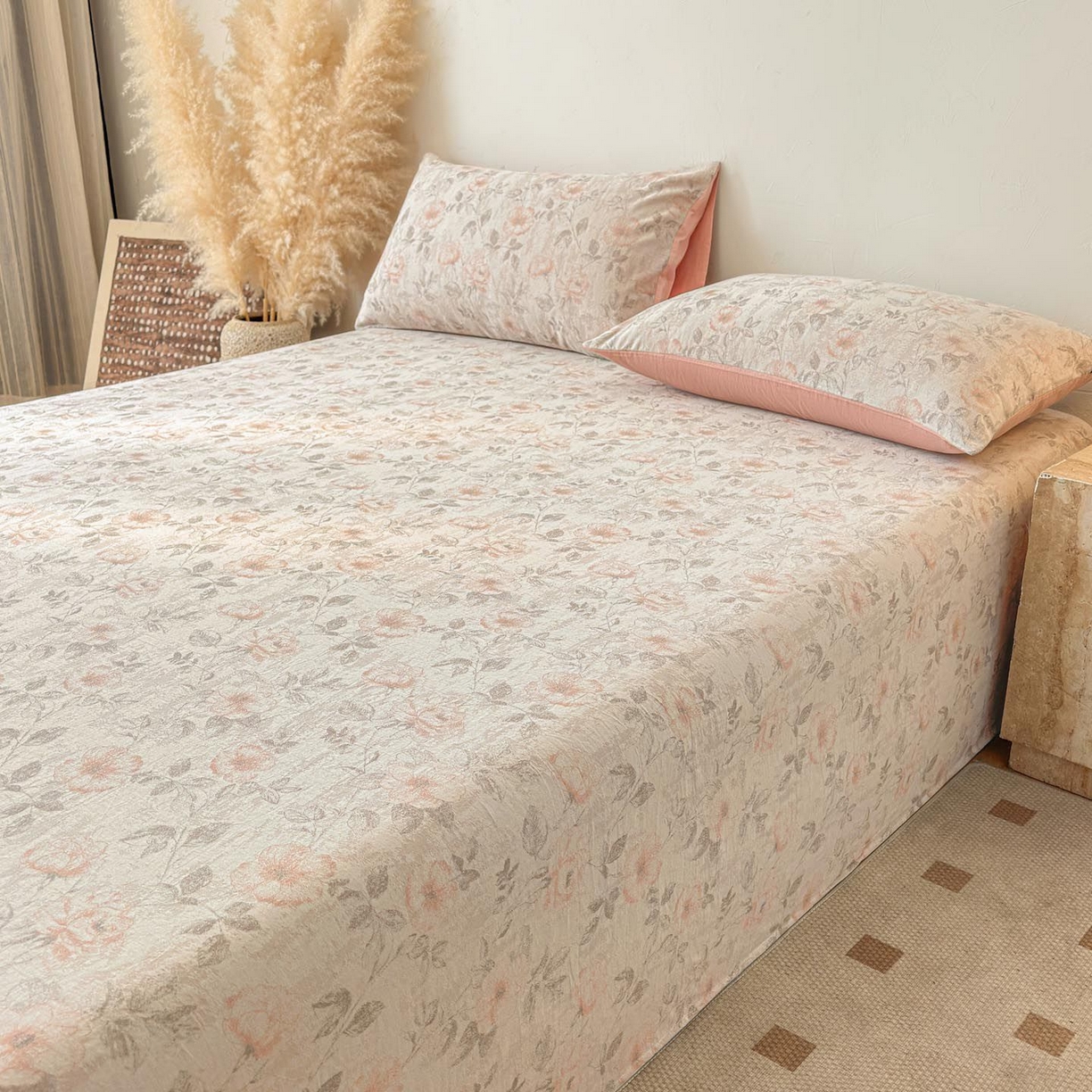 91家纺网 家纺一手货源 找家纺 涵宸家纺 2026新款全棉提花色坊系列单床单 床单-繁花盈然-粉