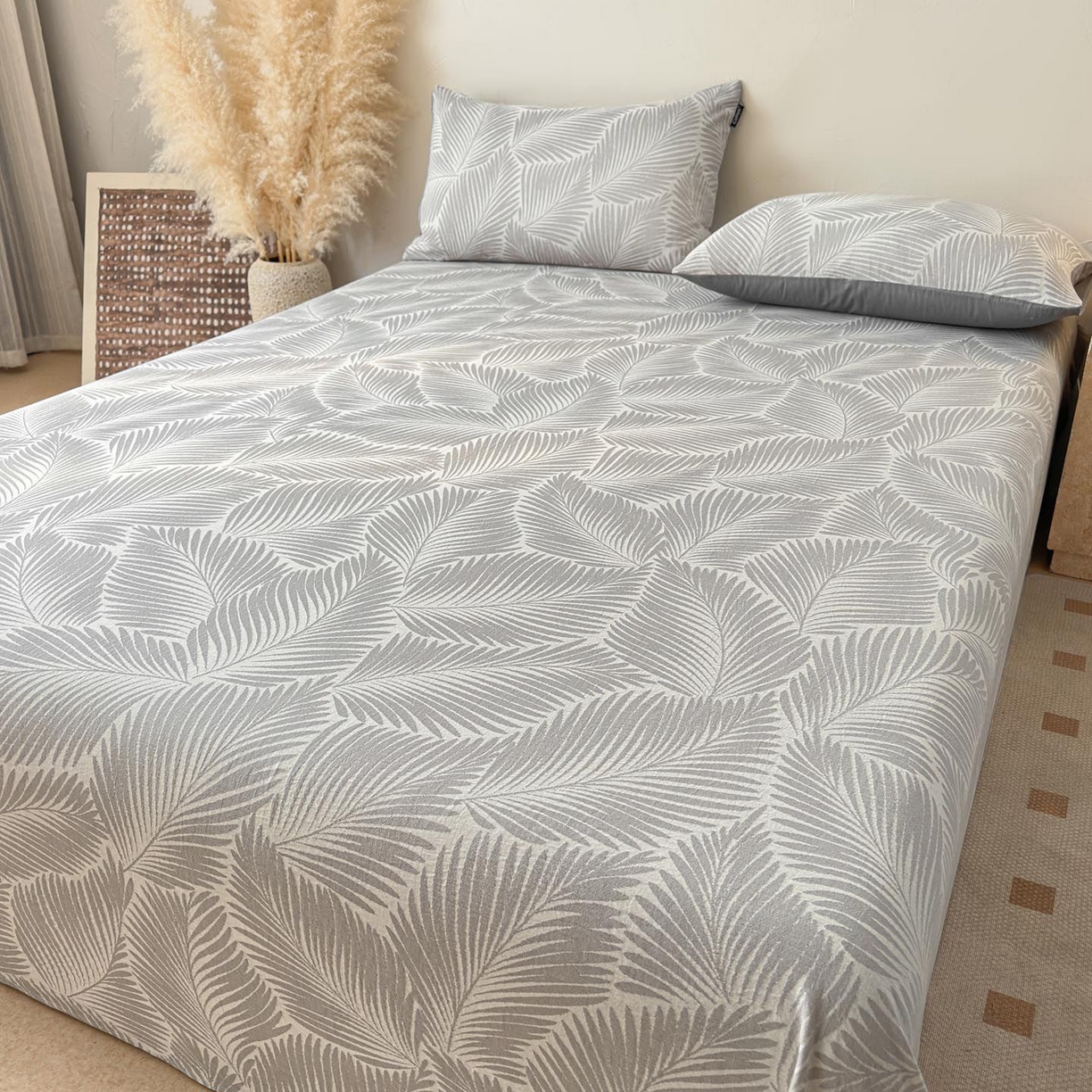 91家纺网 家纺一手货源 找家纺 涵宸家纺 2026新款全棉提花色坊系列单床单 床单-叶影-灰