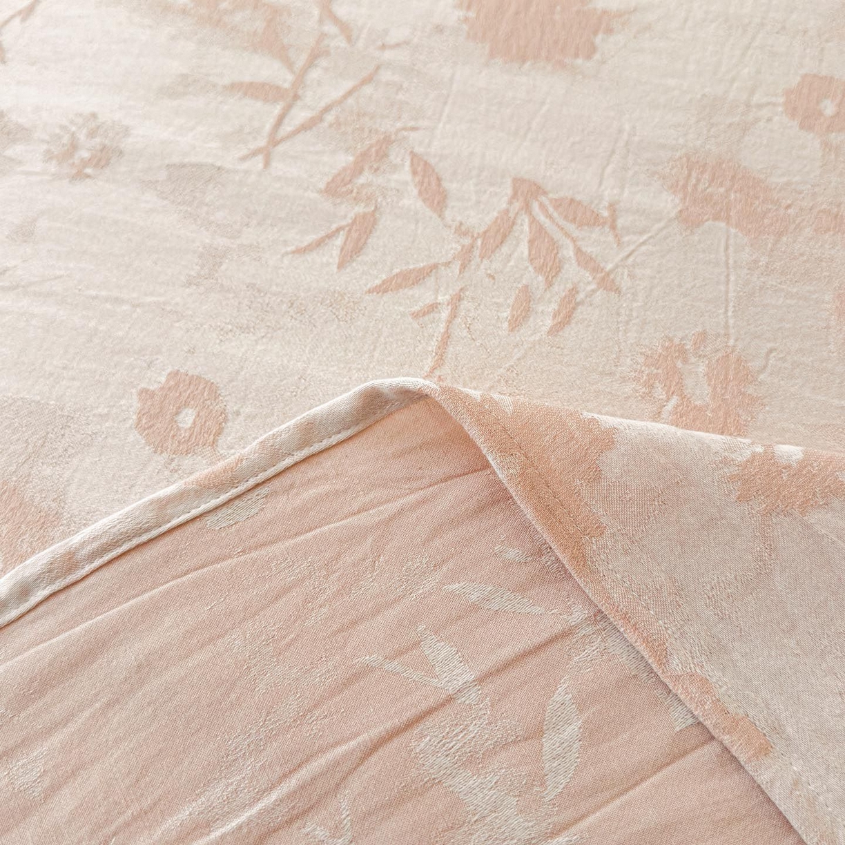 91家纺网 家纺一手货源 找家纺 涵宸家纺 2026新款全棉提花色坊系列单床单 床单-墨棉-粉