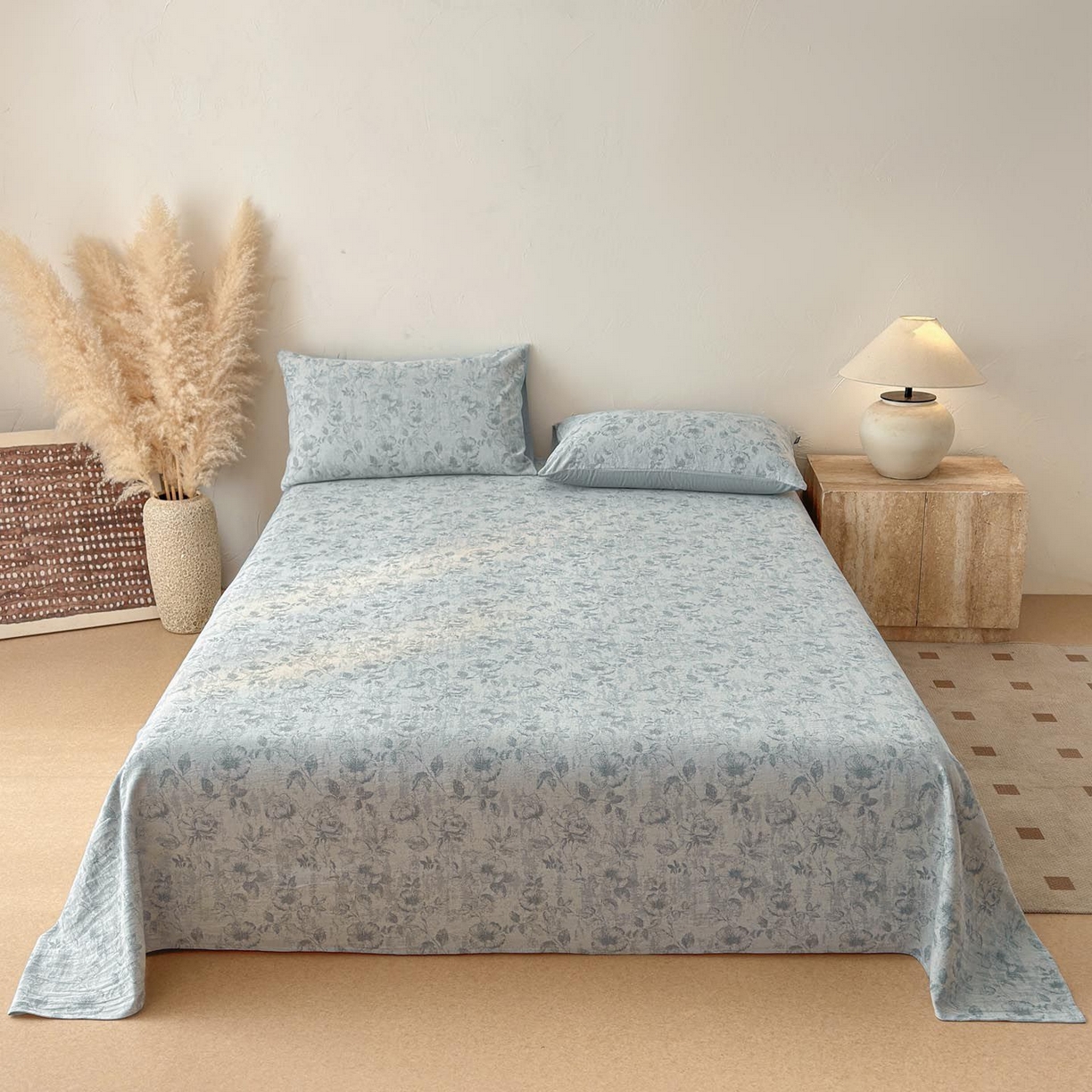 91家纺网 家纺一手货源 找家纺 涵宸家纺 2026新款全棉提花色坊系列单床单 床单-繁花盈然-蓝