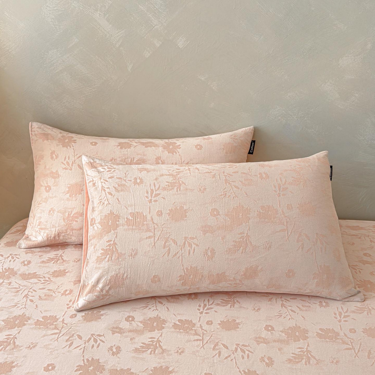 91家纺网 家纺一手货源 找家纺 涵宸家纺 2026新款全棉提花色坊系列单床笠 床笠-墨棉-粉