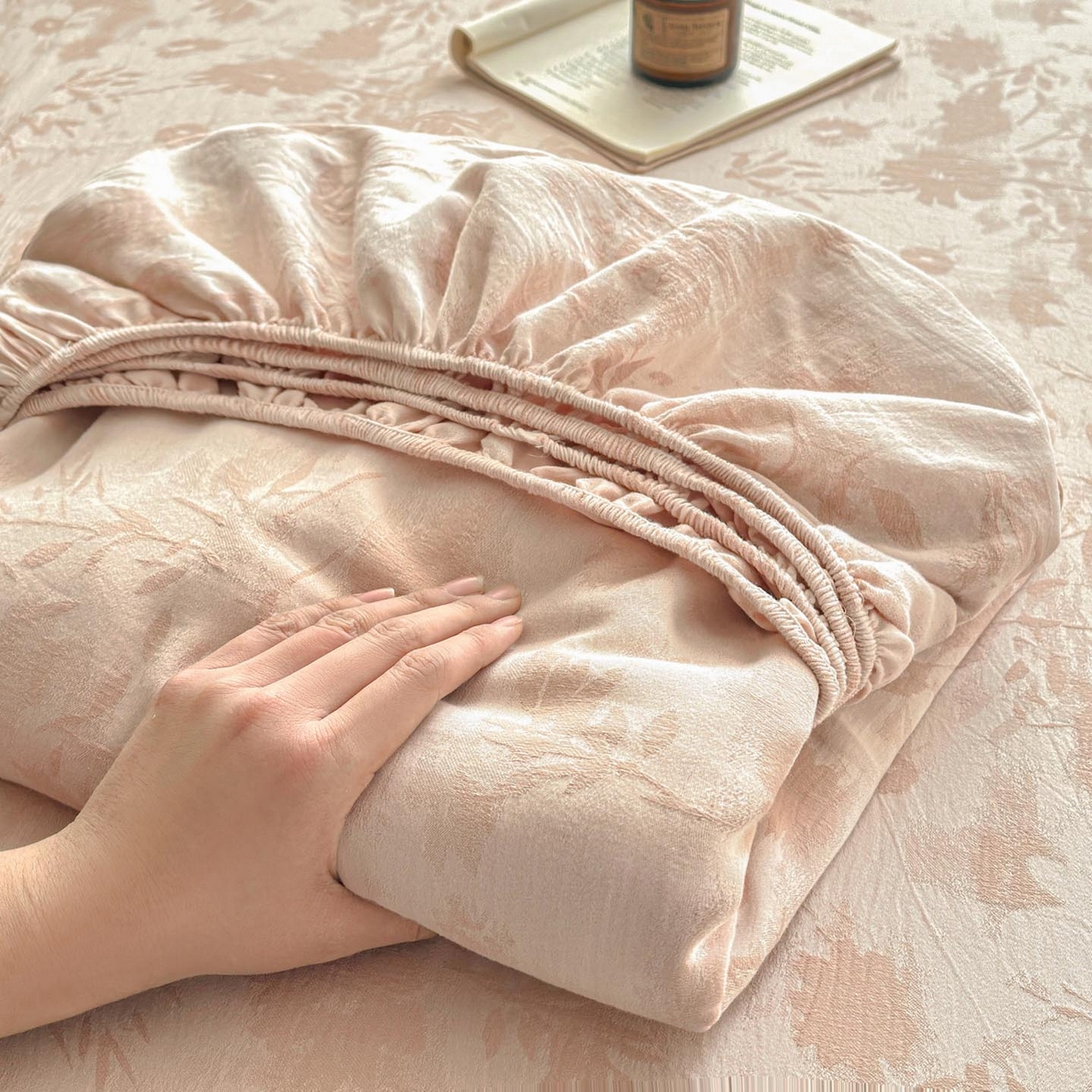 涵宸家纺 2026新款全棉提花色坊系列单床笠 床笠-墨棉-粉