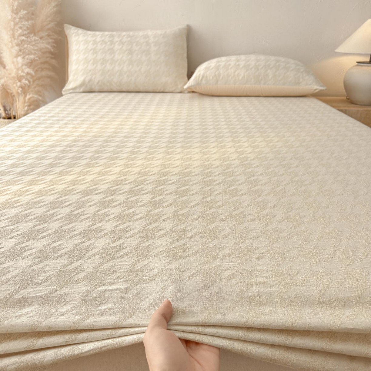 91家纺网 家纺一手货源 找家纺 涵宸家纺 2026新款全棉提花色坊系列单床笠 床笠-千熙-香槟