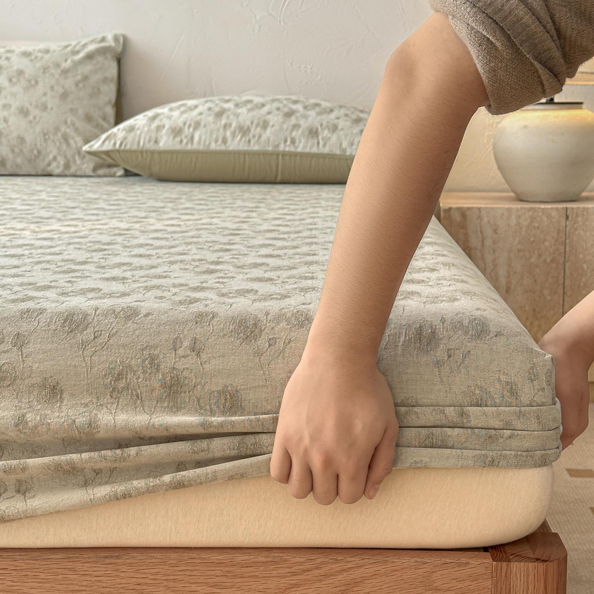 91家纺网 家纺一手货源 找家纺 涵宸家纺 2026新款全棉提花色坊系列单床笠 床笠-若梦-绿