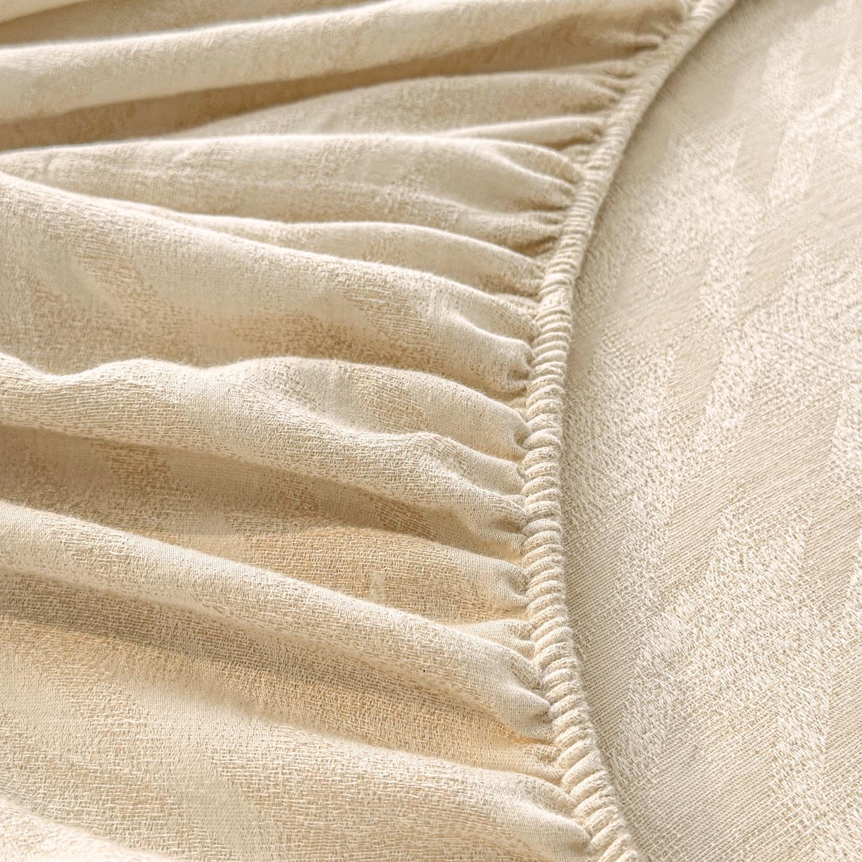 91家纺网 家纺一手货源 找家纺 涵宸家纺 2026新款全棉提花色坊系列单床笠 床笠-千熙-香槟