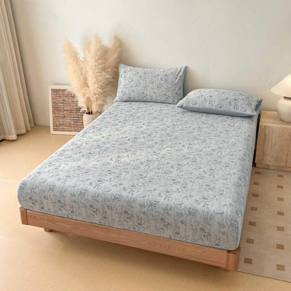 91家纺网 家纺一手货源 找家纺 涵宸家纺 2026新款全棉提花色坊系列单床笠 床笠-繁花盈然-蓝